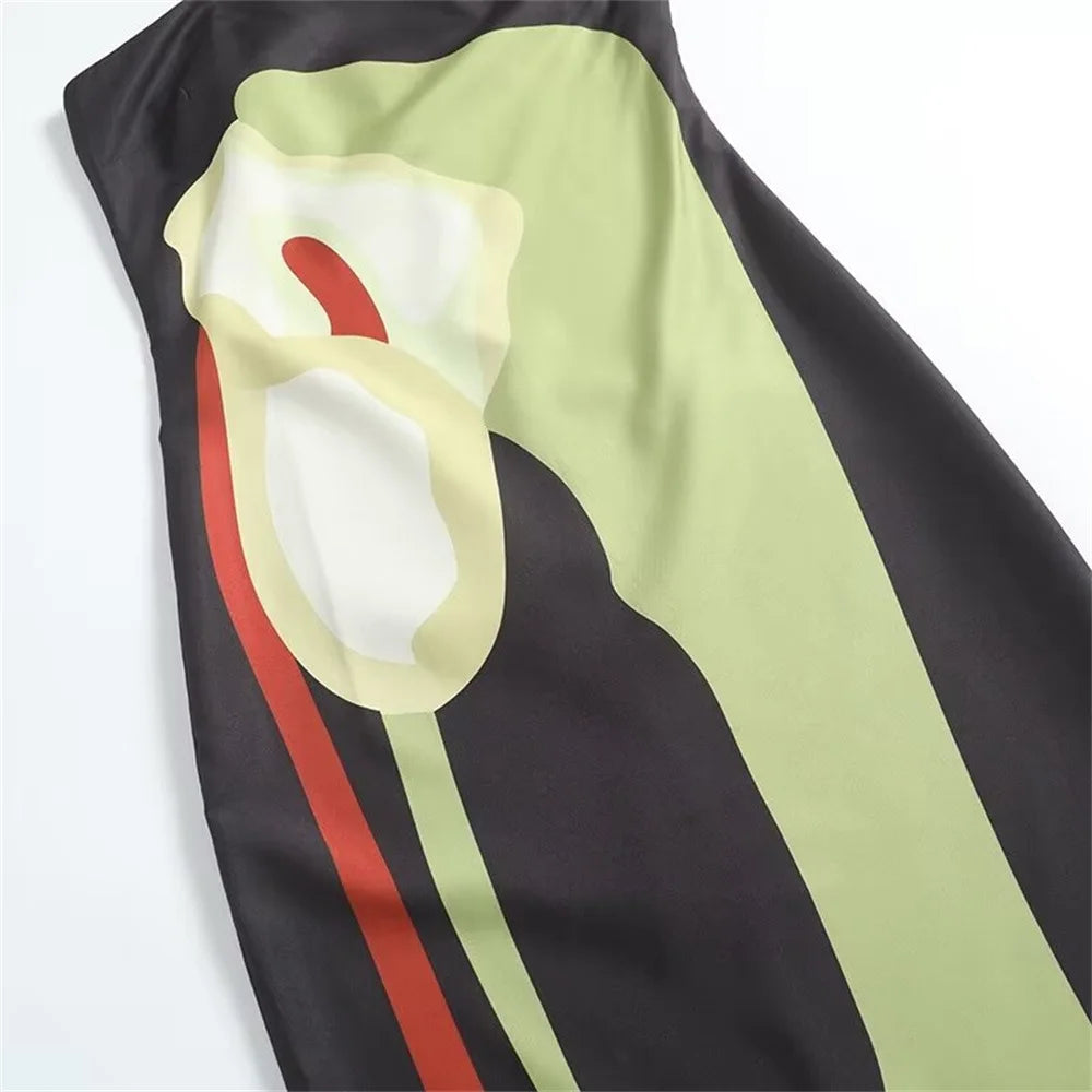 Sleek Printed Strapless Evening Dress